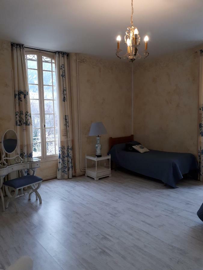 Chambres D'Hotes " Les Cascatelles" Ax-les-Thermes Dış mekan fotoğraf